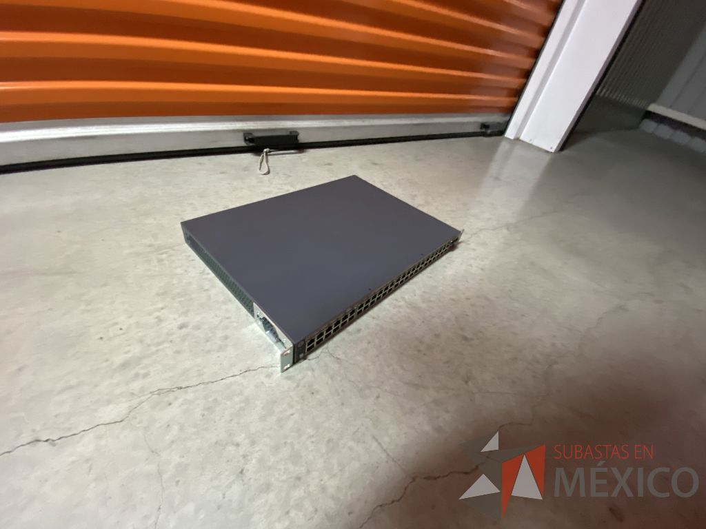 Lote 193 - SWITCH 48 P J9984A 1820-48G-PoE+ (370W) Switch - Imagen 6
