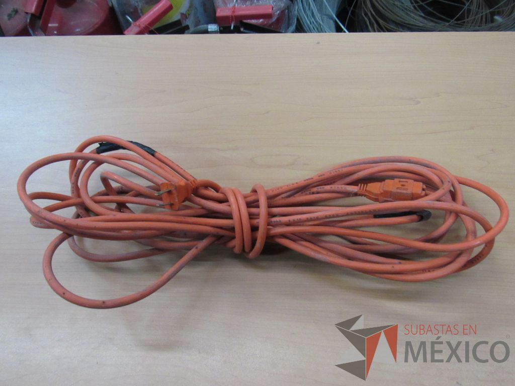 Lote 254 - 120 Cepillos de alambre (cardas trenzadas), 5 Extensiones eléctricas, 5 Pinzas ... - Imagen 6