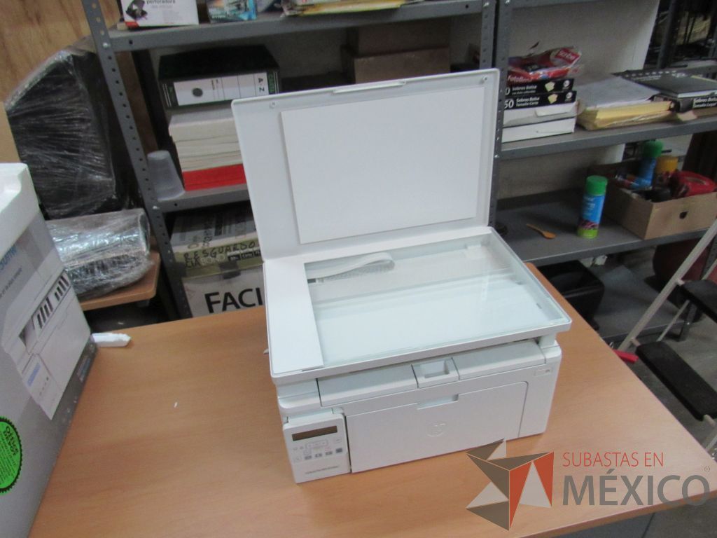 Lote 283 - Multifuncional HP MFP M130, 2 Bocinas, 2 Cafeteras... - Imagen 21