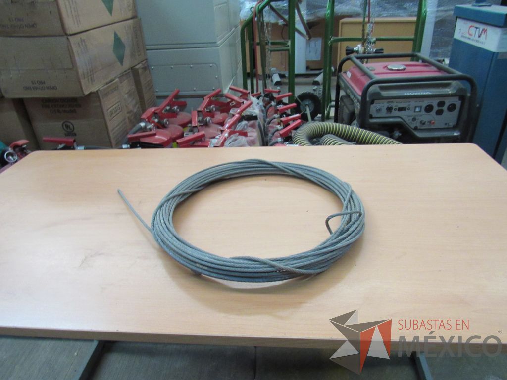Lote 266 - 1 Cadena eslabón 3/8, 1 Cadena eslabón 1/4, 65 Cable de acero 3/16... - Imagen 4