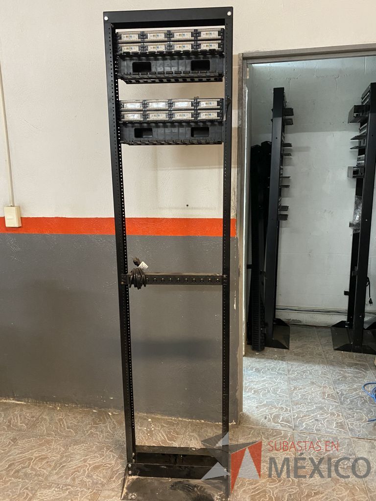 Lote 210 - 4 Racks estandar metalico de 19" para piso de 210 mm PZA - Imagen 10