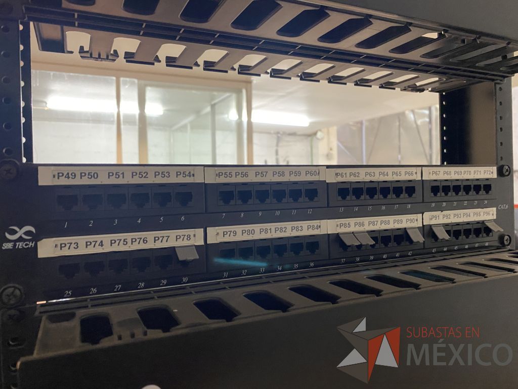 Lote 210 - 4 Racks estandar metalico de 19" para piso de 210 mm PZA - Imagen 15