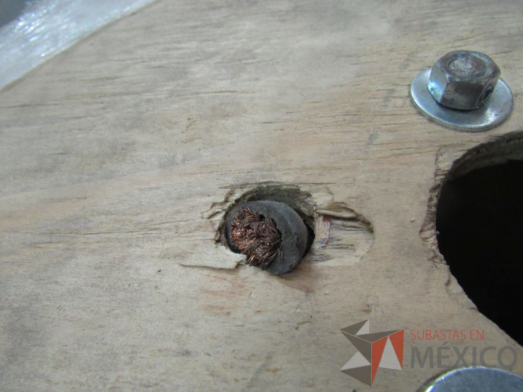 Lote 256 - 100 mts de Cable porta electrodo, 10 Cinceles corta frio, 132 Cristales para careta ... - Imagen 2