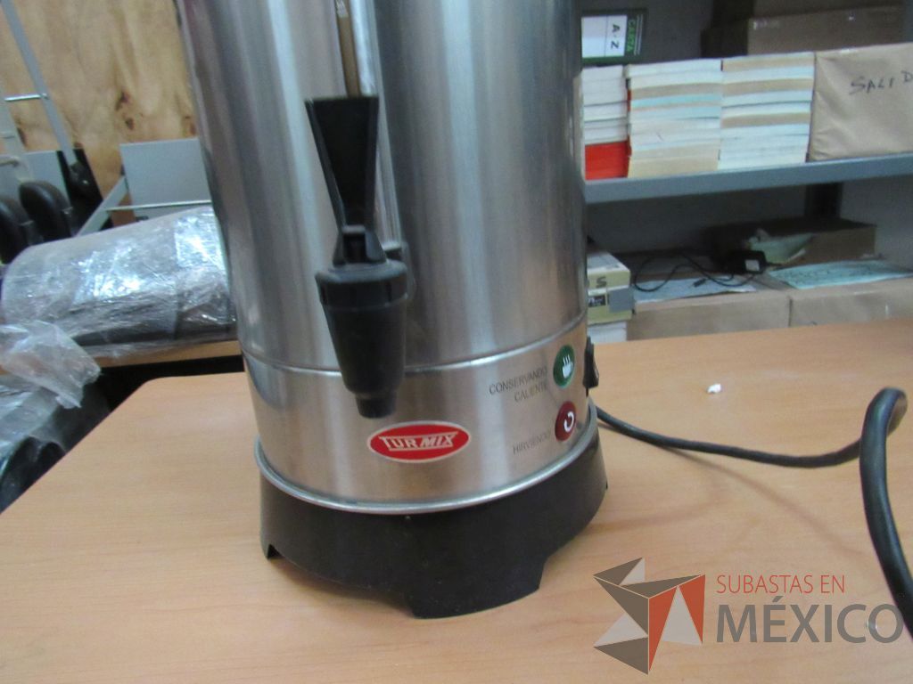 Lote 283 - Multifuncional HP MFP M130, 2 Bocinas, 2 Cafeteras... - Imagen 38