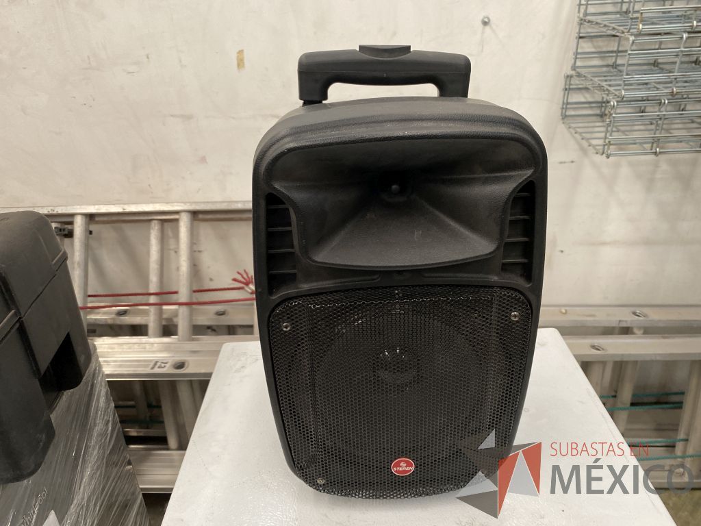 Lote 283 - Multifuncional HP MFP M130, 2 Bocinas, 2 Cafeteras... - Imagen 5