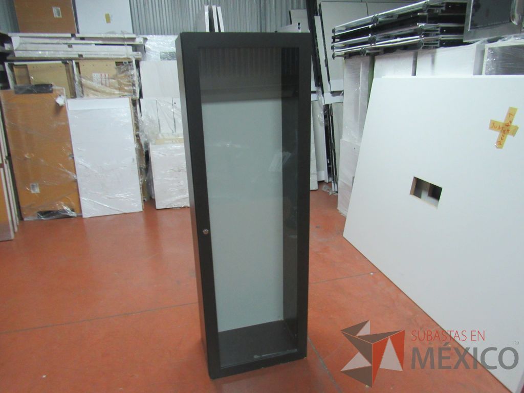 Lote 063 - 2 Gabinetes alto color gris con vidrio al medio - Imagen 8
