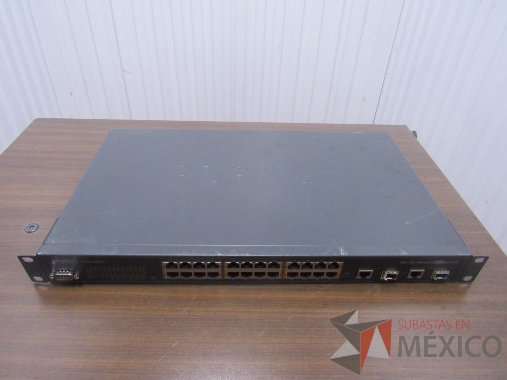 Lote 037 - Switch Planet de 24 puertos 10/100 Mbps + 2 Gigabit TP/SFP - Layer 2 Managed Switch, Modelo FGSW2620PVM - Imagen 2