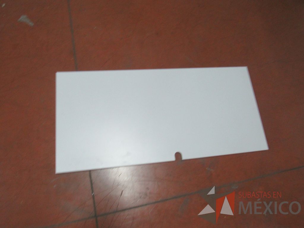 Lote 029 - 12 Archiveros de pedestal de 3 cajones y 12 Cubiertas color blanco - Imagen 10