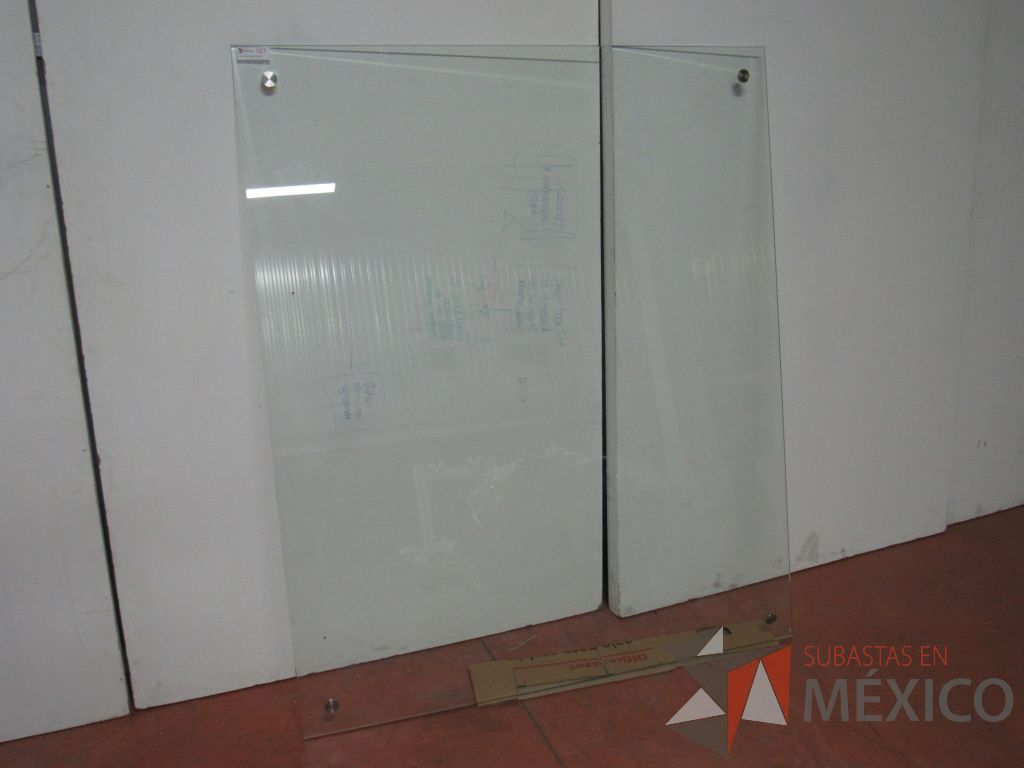 Lote 068 - Pizarrón de vidrio - Imagen 8