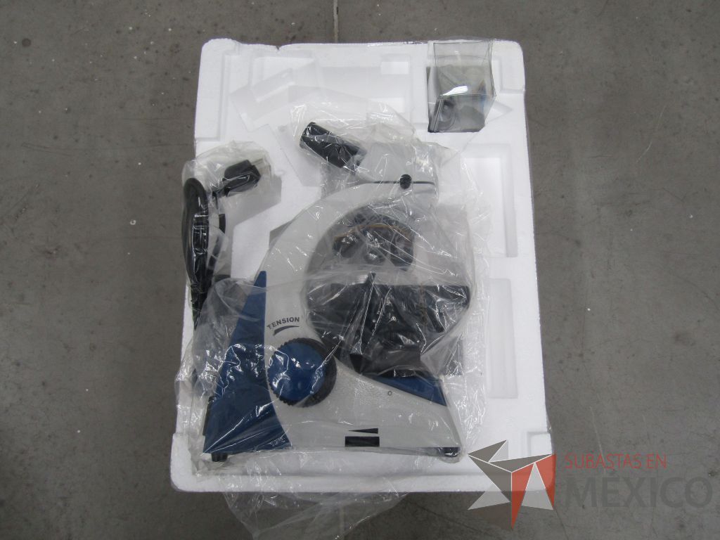 Lote 032 - Microscopio VELAB, Modelo VE-M6 - Imagen 2