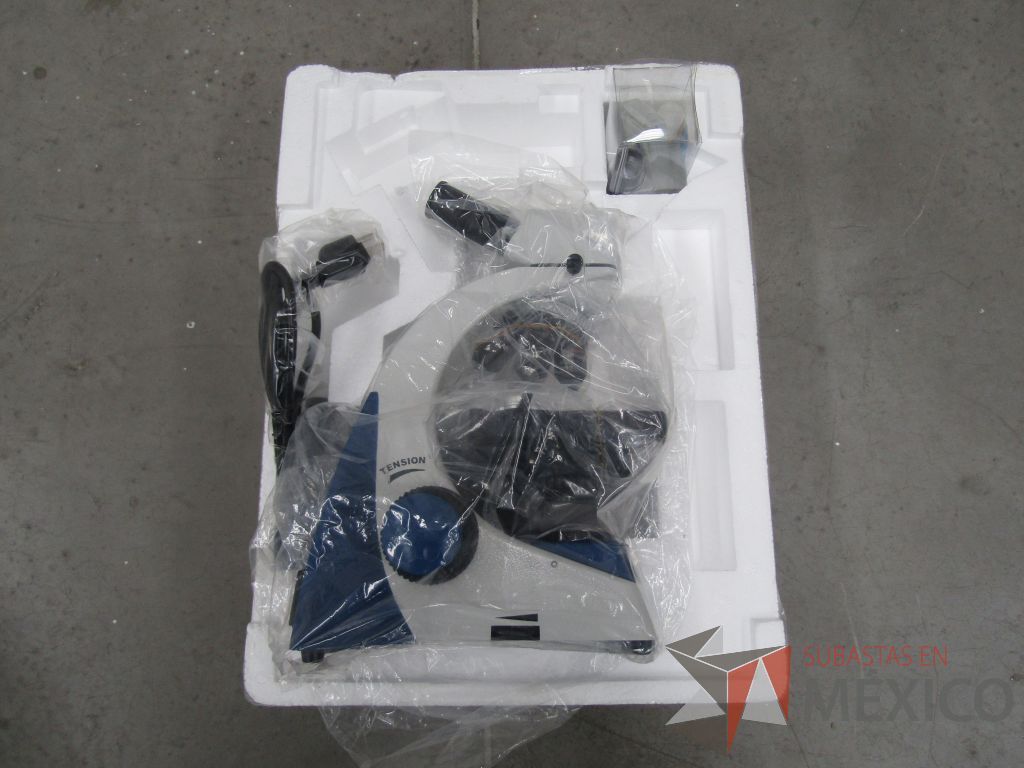 Lote 032 - Microscopio VELAB, Modelo VE-M6 - Imagen 3