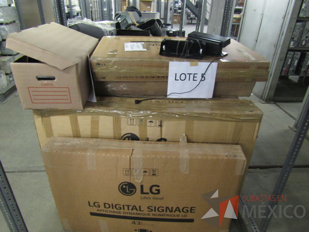 Lote 005 - 250 Lámparas de luz negra y 100 trituradoras de papel - Imagen 27