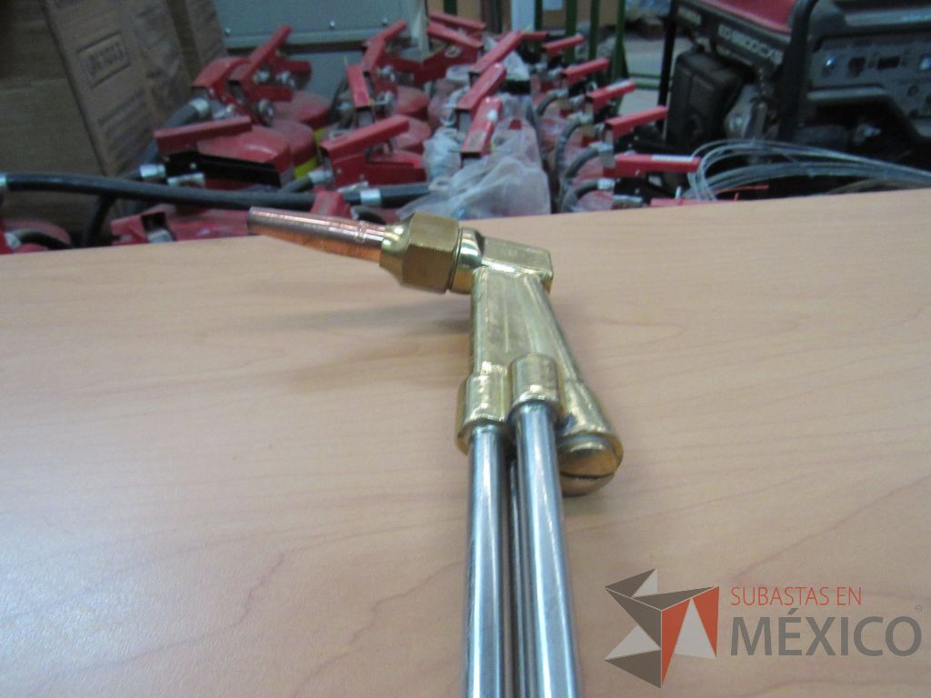 Lote 050 - 1664 herramientas de materiales y accesorios para construcción - Imagen 373
