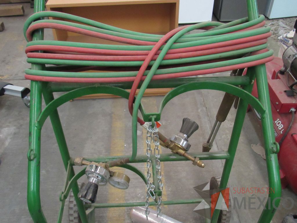 Lote 050 - 1664 herramientas de materiales y accesorios para construcción - Imagen 185