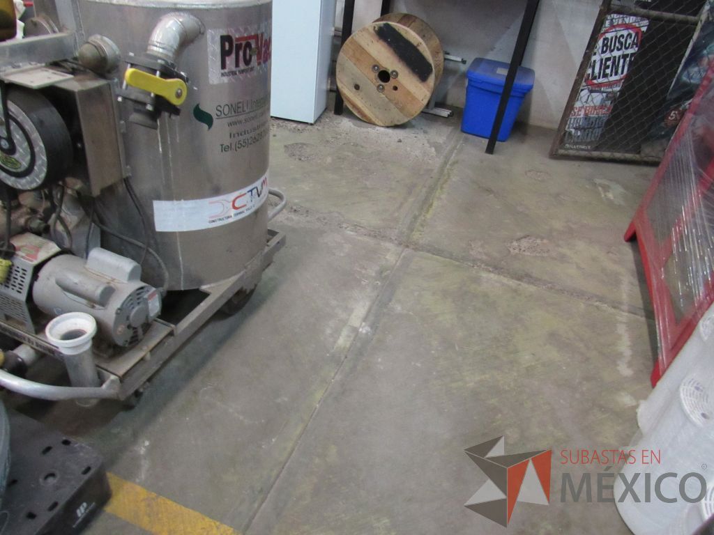 Lote 050 - 1664 herramientas de materiales y accesorios para construcción - Imagen 73