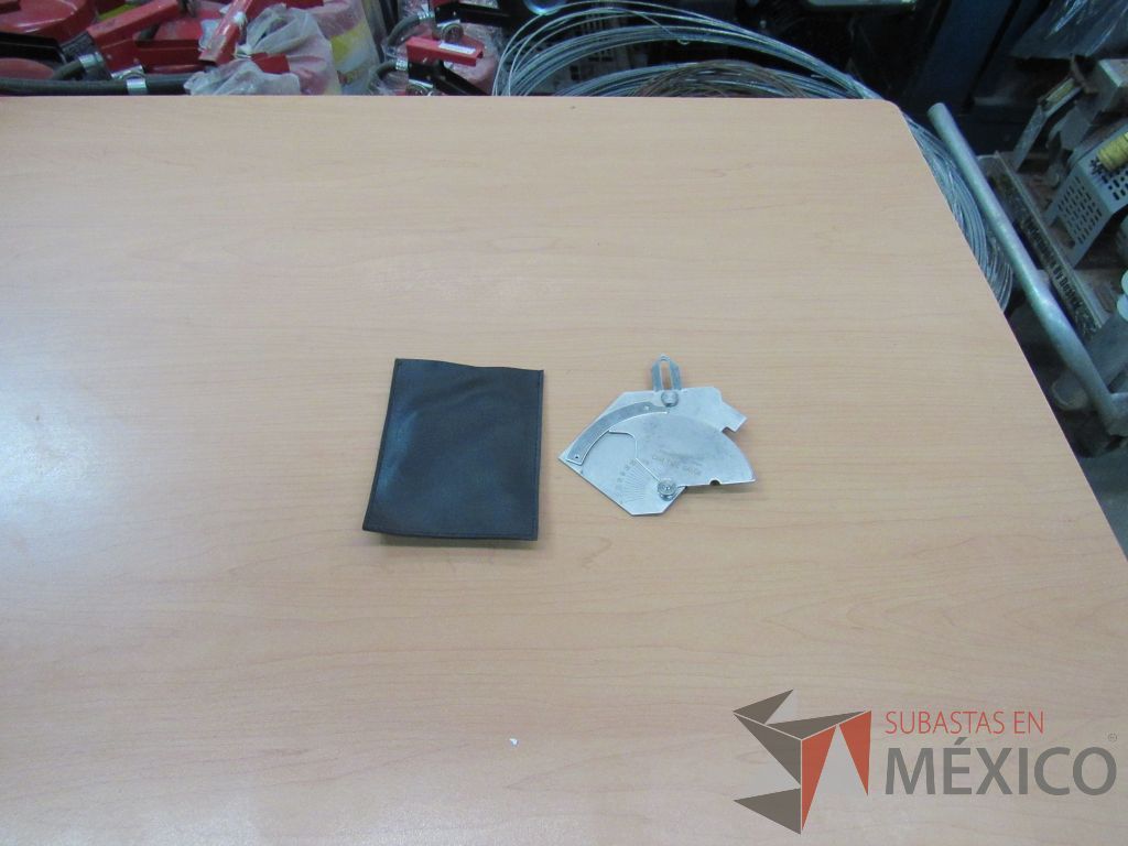 Lote 050 - 1664 herramientas de materiales y accesorios para construcción - Imagen 78
