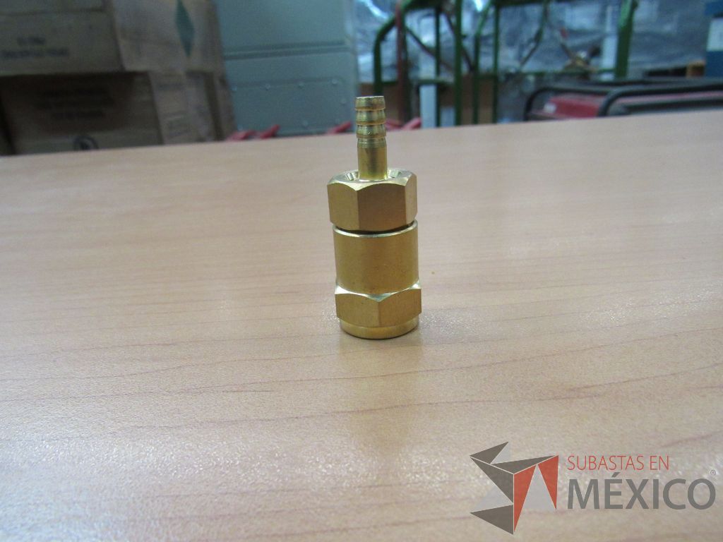 Lote 050 - 1664 herramientas de materiales y accesorios para construcción - Imagen 226