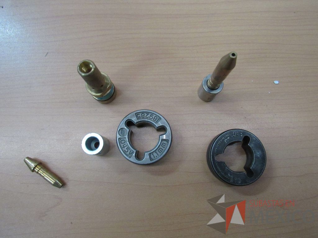 Lote 050 - 1664 herramientas de materiales y accesorios para construcción - Imagen 146