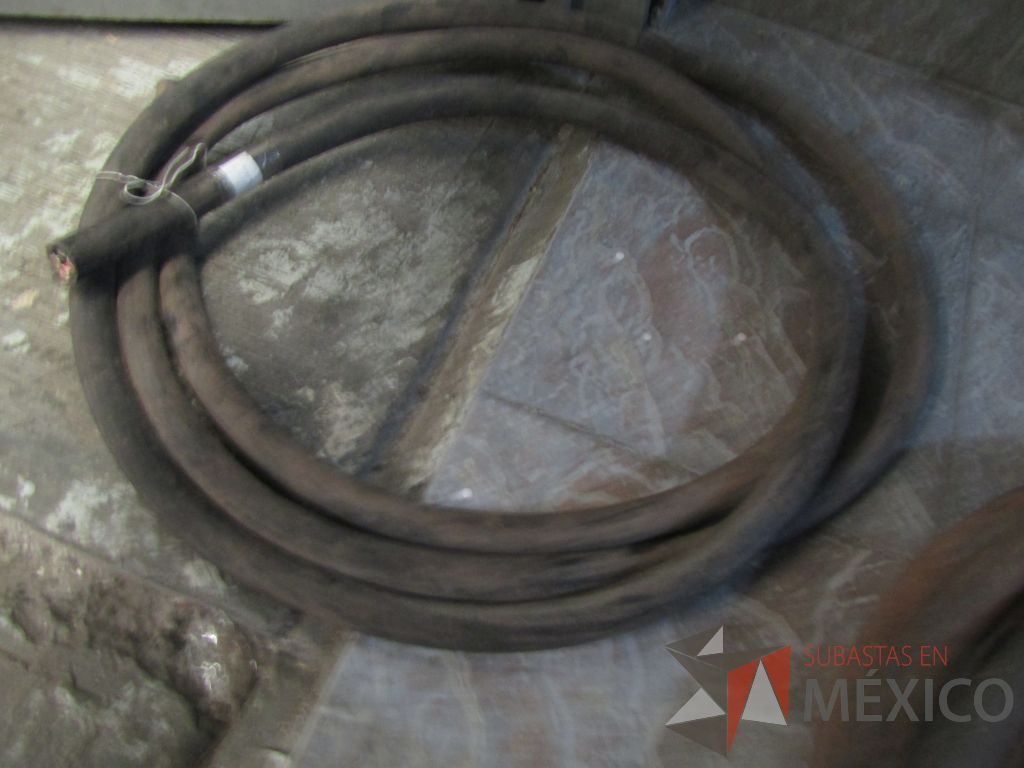 Lote 080 - Tramo de 25 mts c/u de cable uso rudo calibre 4/0, tramo de 25 mts de cable de uso rudo ... - Imagen 7
