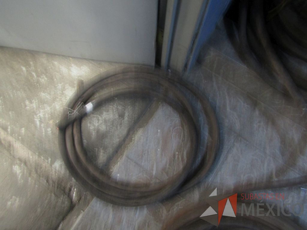 Lote 080 - Tramo de 25 mts c/u de cable uso rudo calibre 4/0, tramo de 25 mts de cable de uso rudo ... - Imagen 8