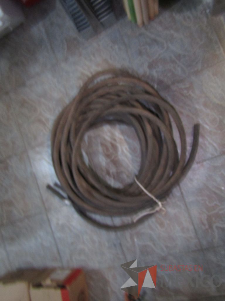Lote 080 - Tramo de 25 mts c/u de cable uso rudo calibre 4/0, tramo de 25 mts de cable de uso rudo ... - Imagen 58