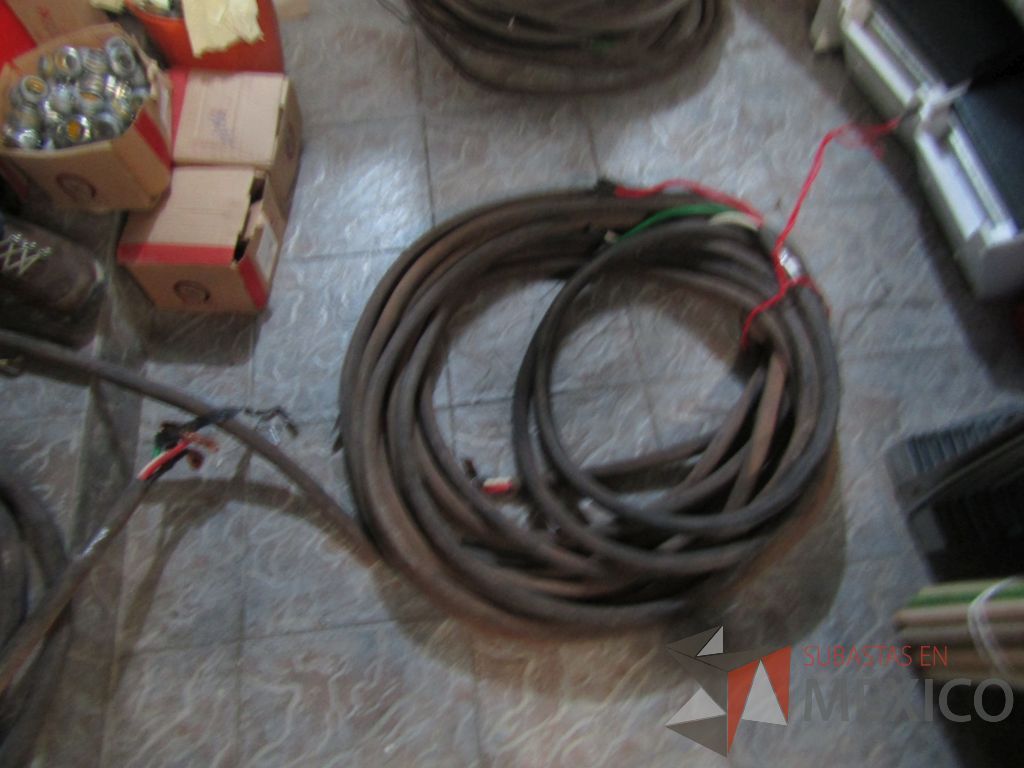 Lote 080 - Tramo de 25 mts c/u de cable uso rudo calibre 4/0, tramo de 25 mts de cable de uso rudo ... - Imagen 10
