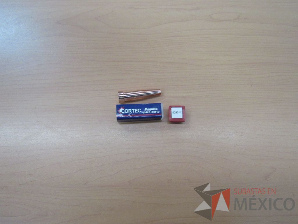 Lote 050 - 1664 herramientas de materiales y accesorios para construcción - Imagen 352