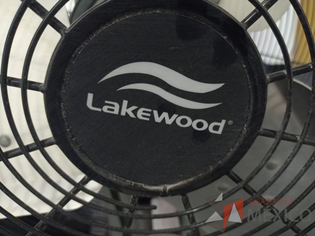 Lote 074 - Ventilador color negro LAKEWOOD - Imagen 2