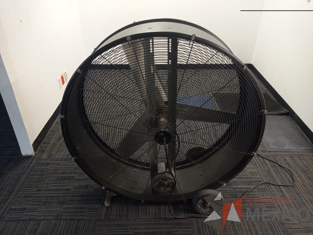 Lote 074 - Ventilador color negro LAKEWOOD - Imagen 10