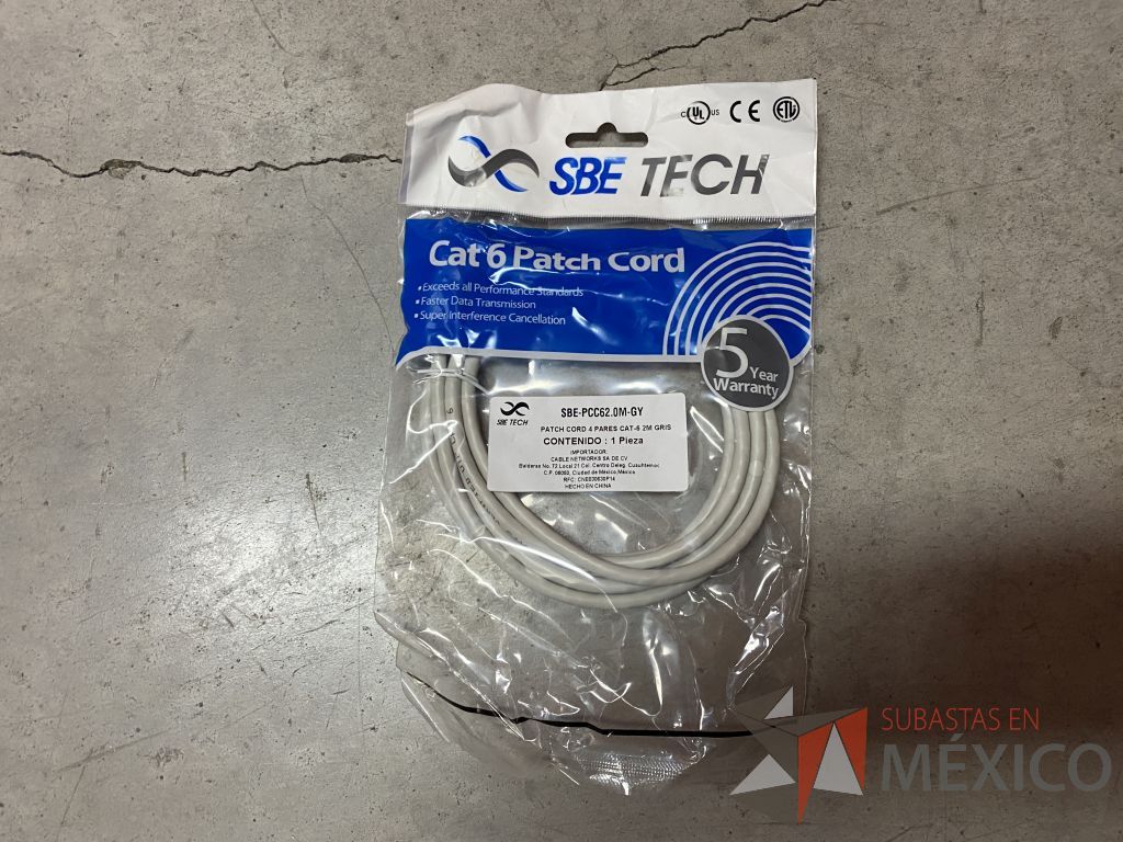 Lote 211 - 443 Cables de red UTP categoría 6 de 2 metros color gris, 502 Cables de red UTP categoría 6 de 1 metro color gris ...