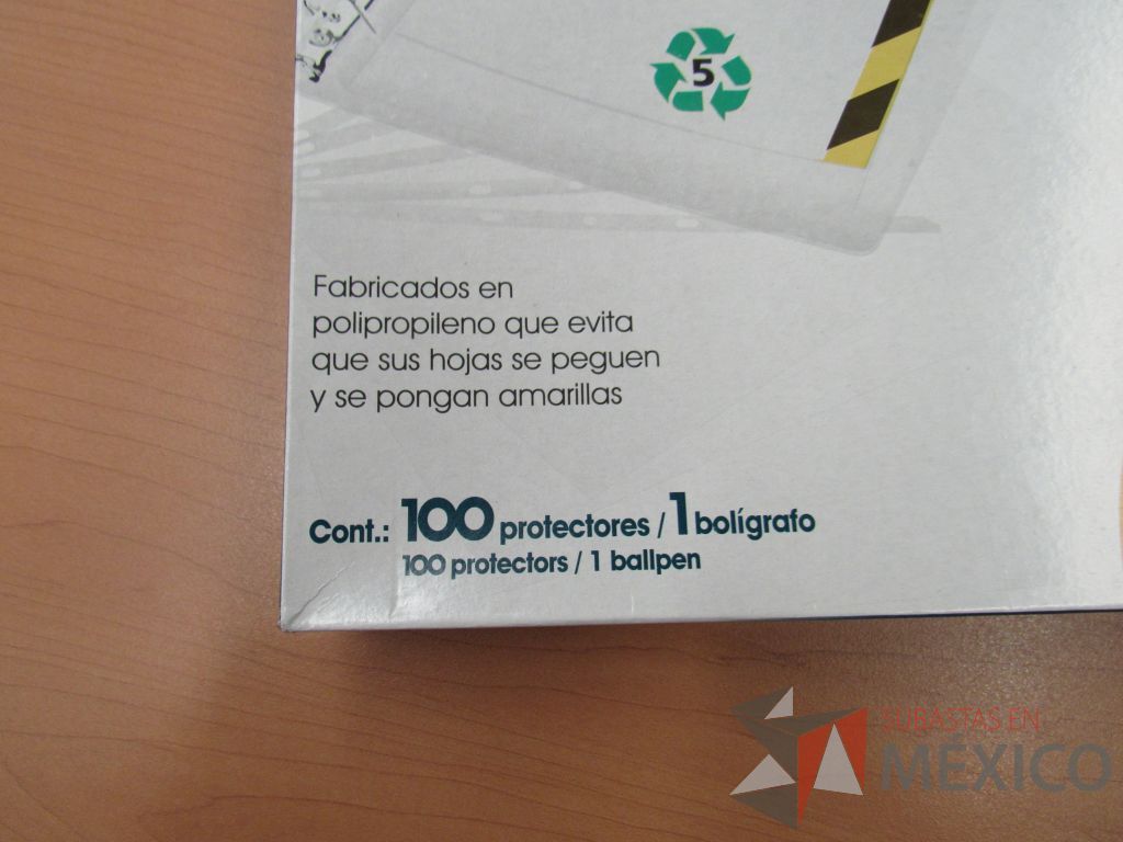 Lote 098 - Sujetadores, protectores y paquetes de sujeta documentos - Imagen 4