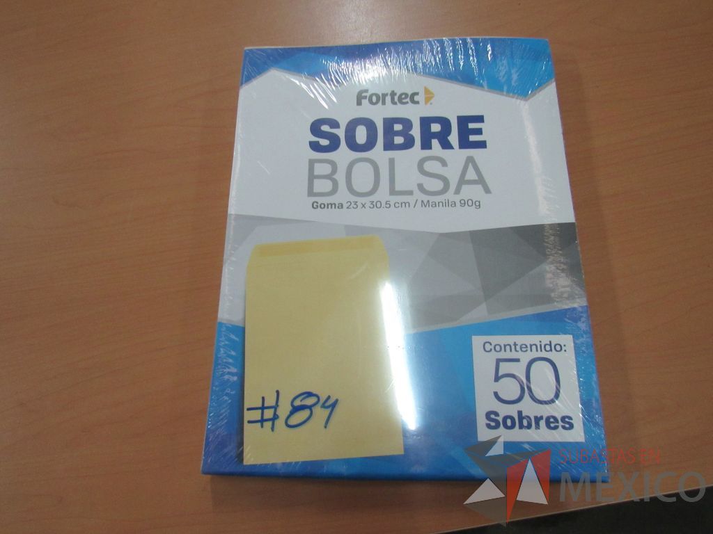 Lote 098 - Sujetadores, protectores y paquetes de sujeta documentos - Imagen 66