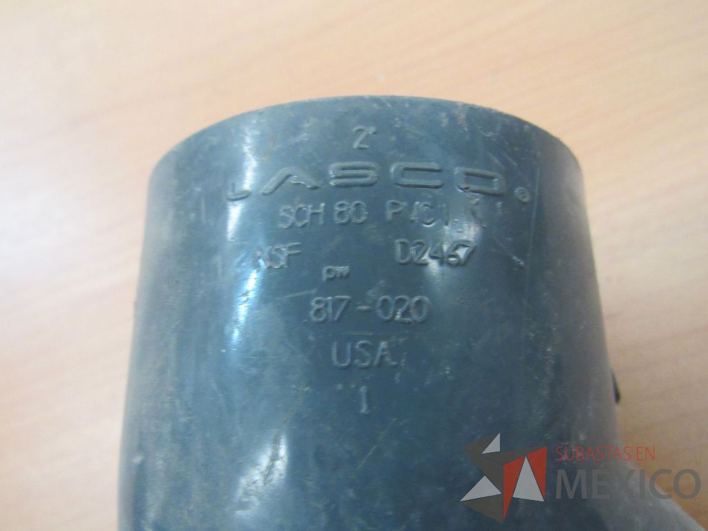 Lote 083 - Conectores, codos, niple y tubos - Imagen 12