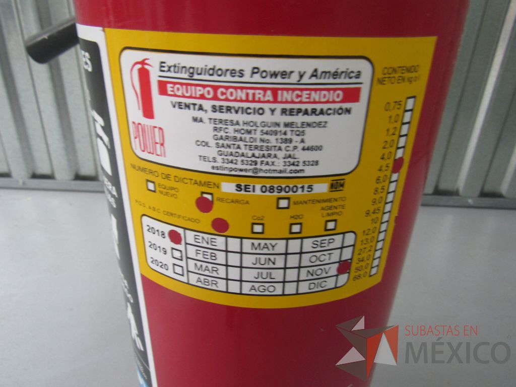Lote 045 -L 3 Extintores de 4.5 kg de capacidad y 1 de 2kg de capacidad - Imagen 2