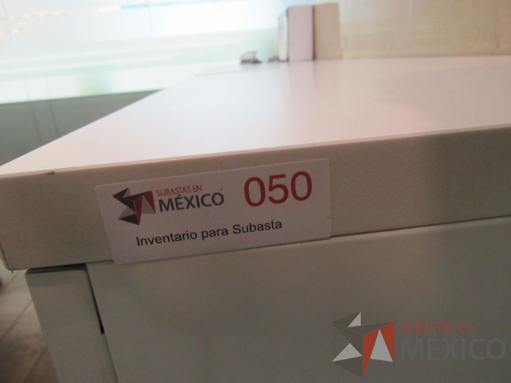 Lote 015 -8 Archiveros horizontales de 2 cajones color blanco - Imagen 4