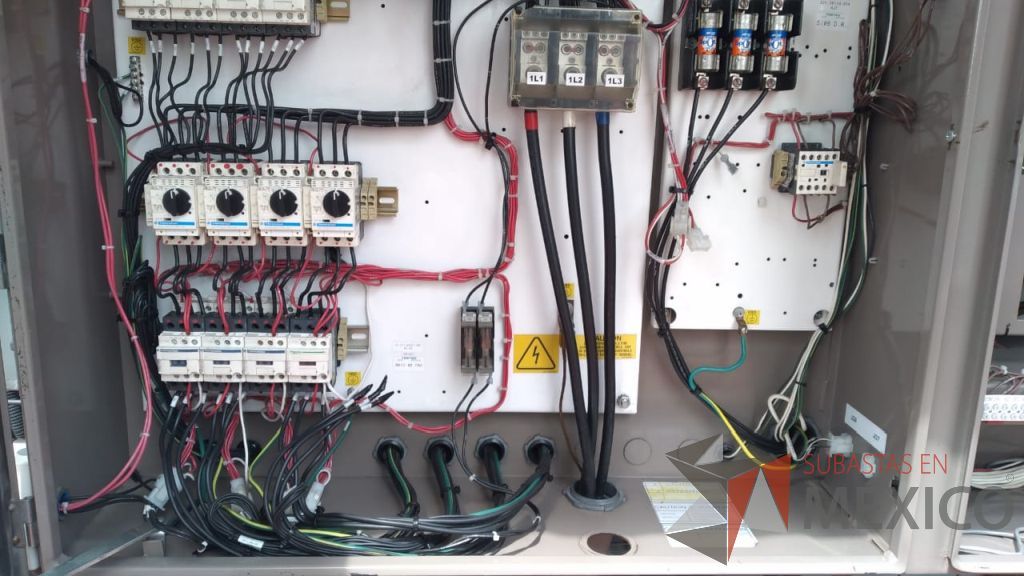 Lote 002 - Aire acondicionado YORK, Modelo: YPAL050CFC46BBDX, 50 TR, con 4 ventiladores. - Imagen 15