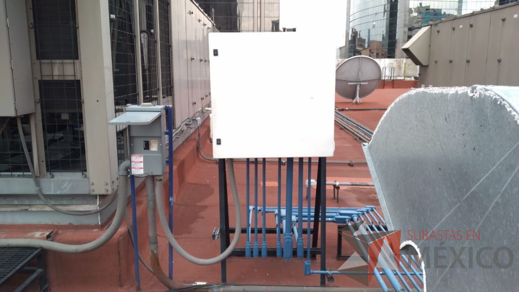 Lote 002 - Aire acondicionado YORK, Modelo: YPAL050CFC46BBDX, 50 TR, con 4 ventiladores. - Imagen 103
