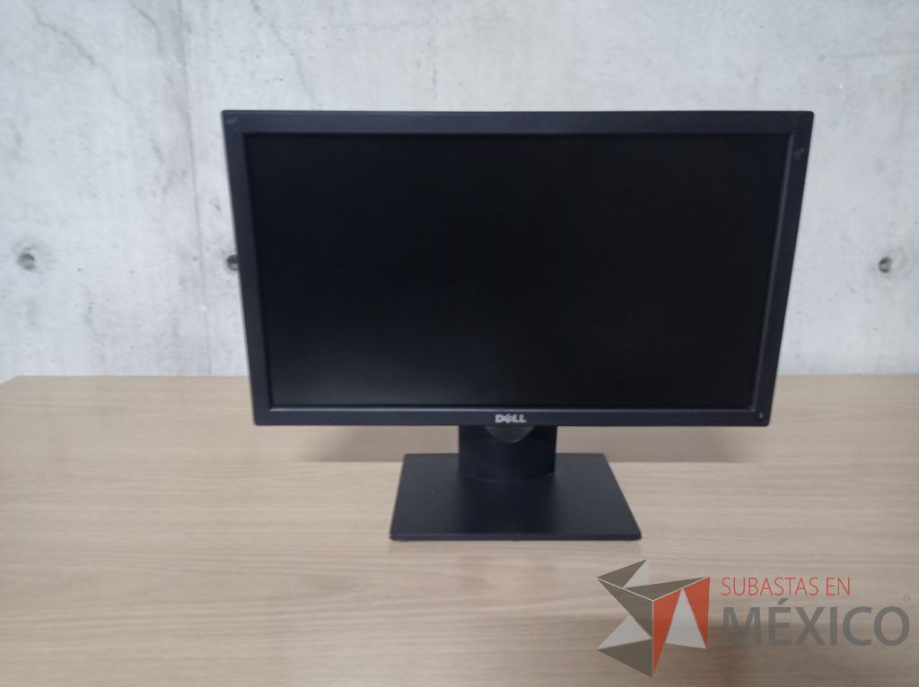Lote 215 - Desktop Tiny Lenovo, ThinkCentre M710Q, Disco Duro 128 MB, 8GB RAM, Monitor 20" - Imagen 7