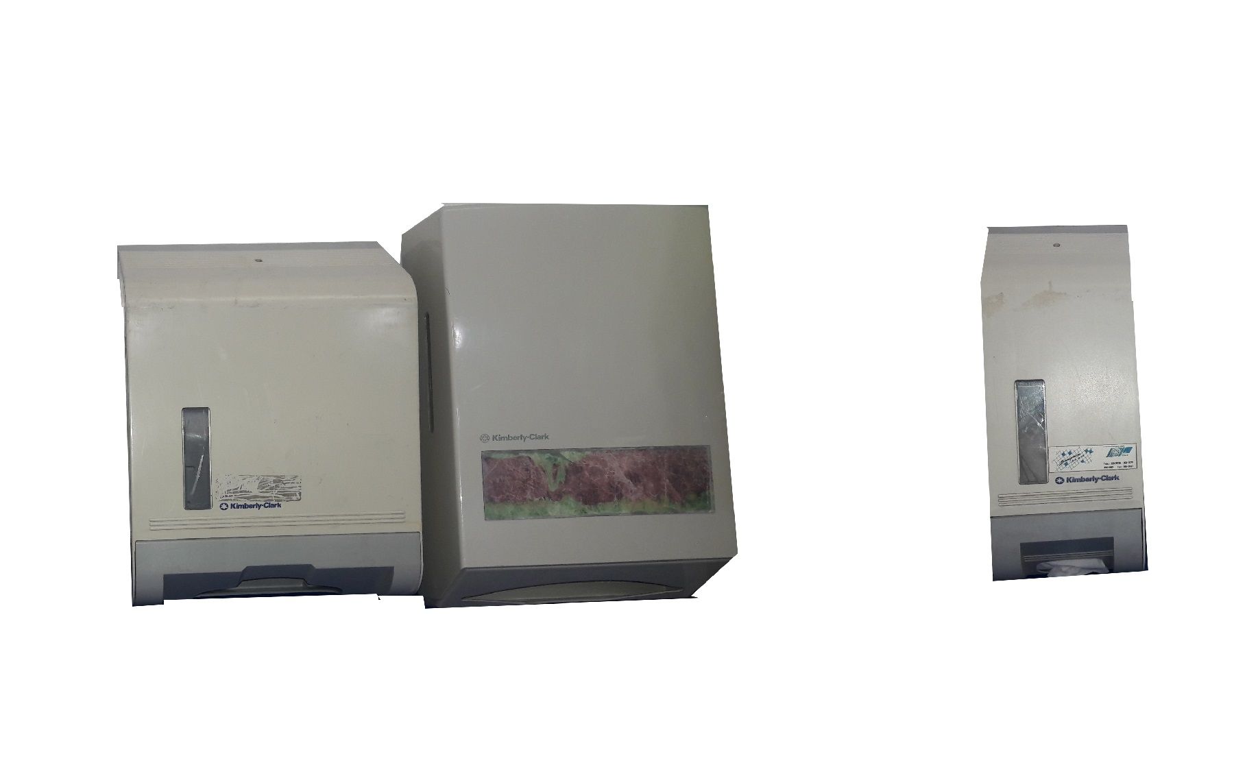 Lote 082 – 4 Despachadores de papel de baño y 3 de toallas Inter dobladas Kimberly Clark