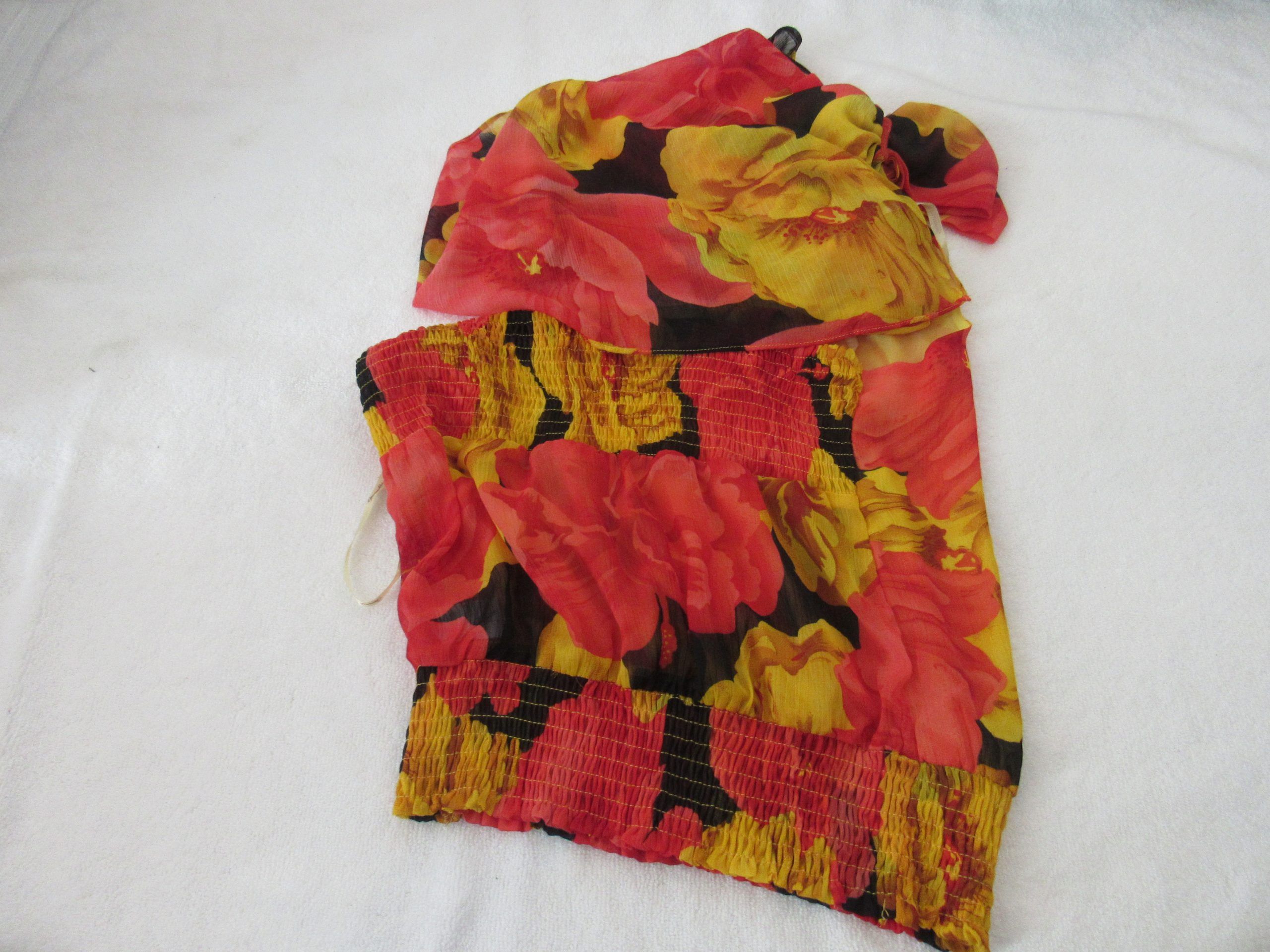 Lote 002 - 500 Blusas para dama de diferentes marcas y modelos en tallas S, M, L y XL - Imagen 119