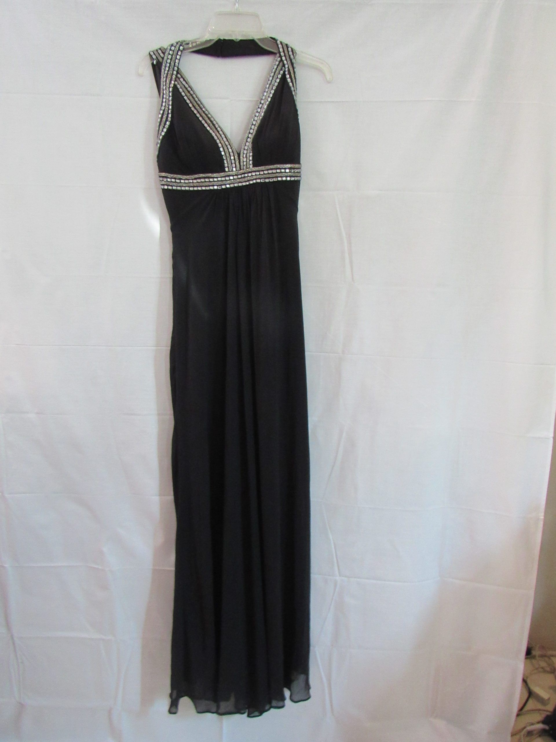 Lote 003 - 100 Vestidos largos de gala de diferentes colores, marcas y modelos - Imagen 50