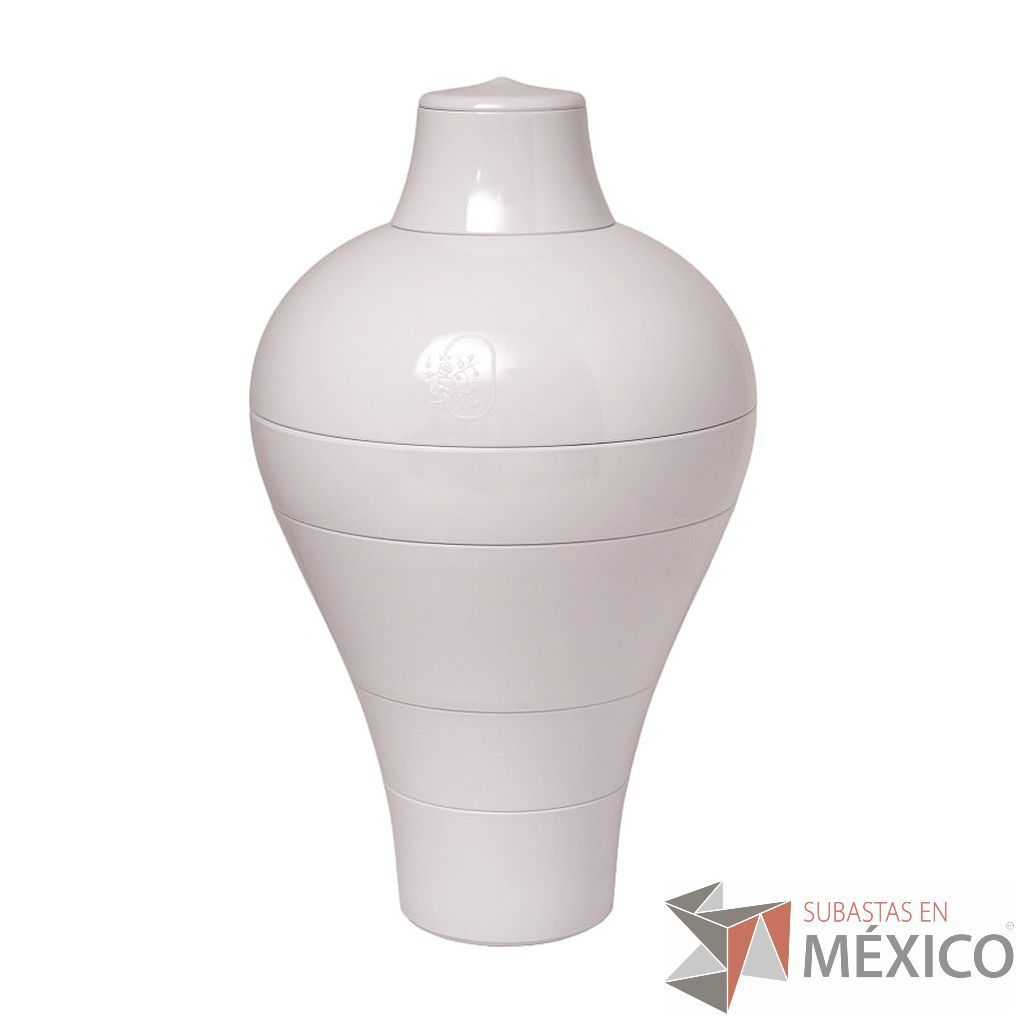 Lote 044 - Set de Mesa Ming Aqua Blanco, Ming Abysses Azul Claro, Luso Blanco / Osorio, Osorio Yuan Blanco y Ming Peony - Imagen 4