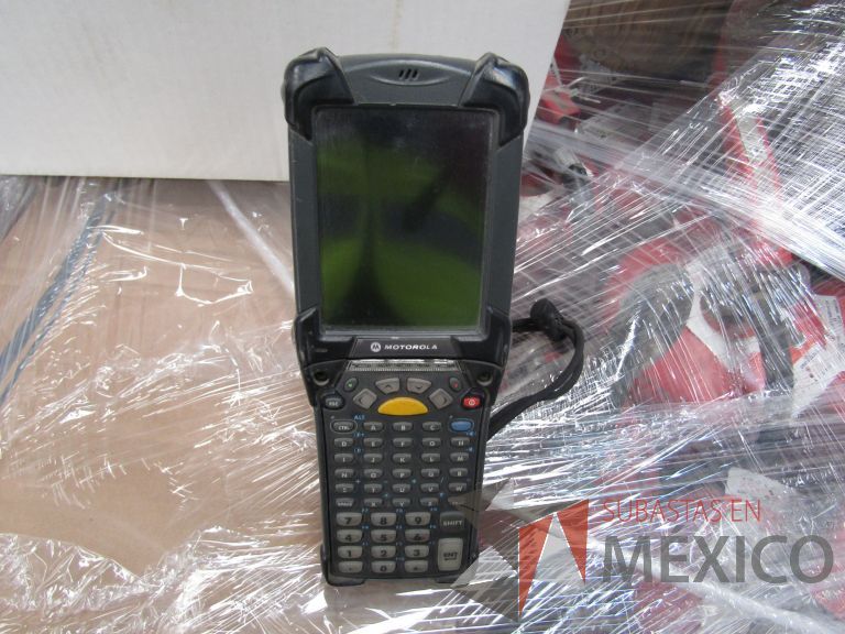 Lote 044 - 8 Scanner, 2 Bases cargador de pilas y scanner, 3 Base cargador de pilas para scanner - Imagen 4