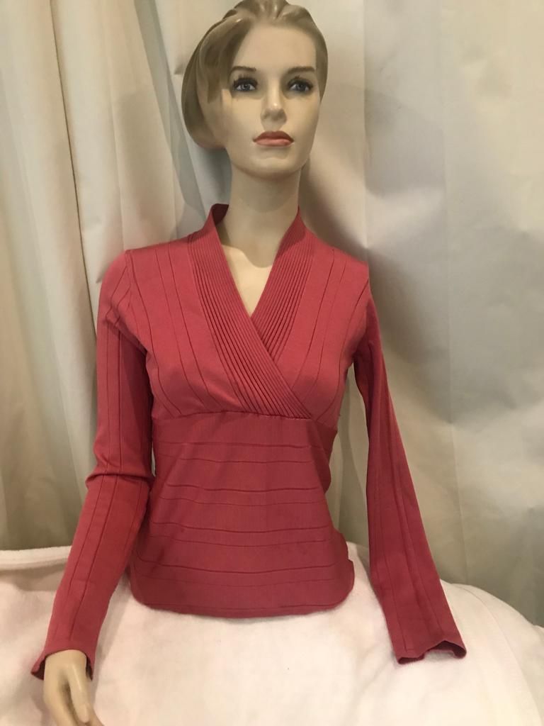 Lote 001 - 3000 piezas de Ropa para Dama Nueva, Marcas Italianas y de USA - Imagen 20