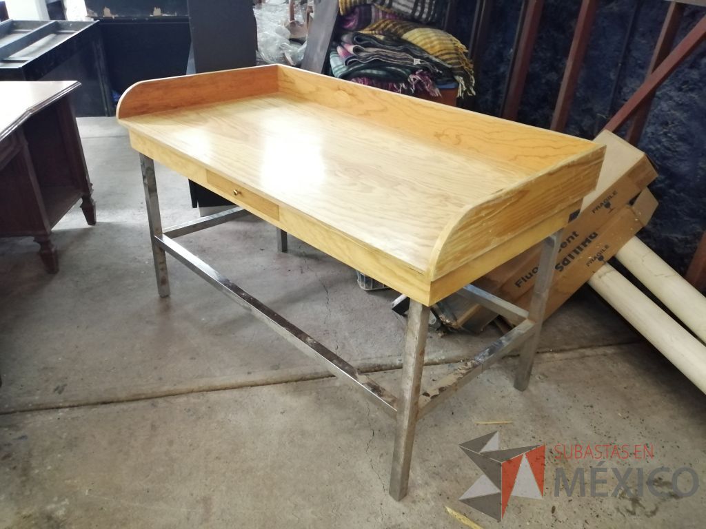 Lote 161 - 2 Cubiertas de escritorio con 1 cajón sin base metálica ni patas (color madera, negro ,deslavado, Tiffany y gris) - Imagen 3