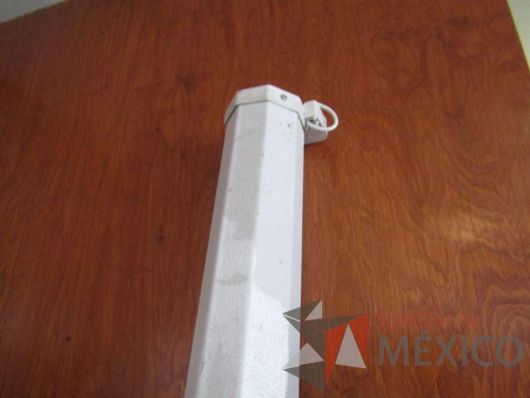 Lote 017 - Lote de 2 pantallas manuales para proyector, 1 de 220 cm y la otra de 185 cm - Imagen 5