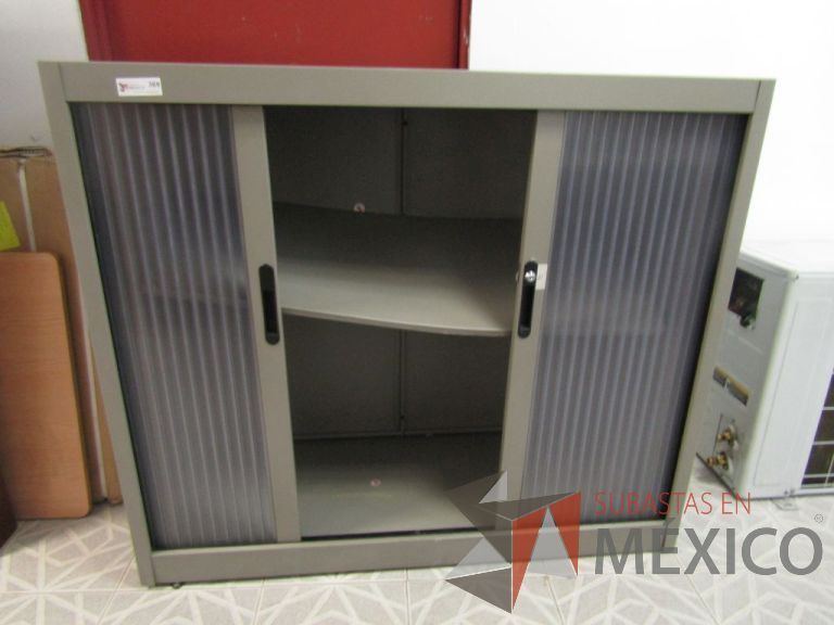 Lote 042 - Gabinete horizontal de 2 puertas corredizas con 1 entrepaño - Imagen 4