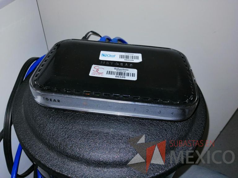 Lote 192 - Router, NETGEAR