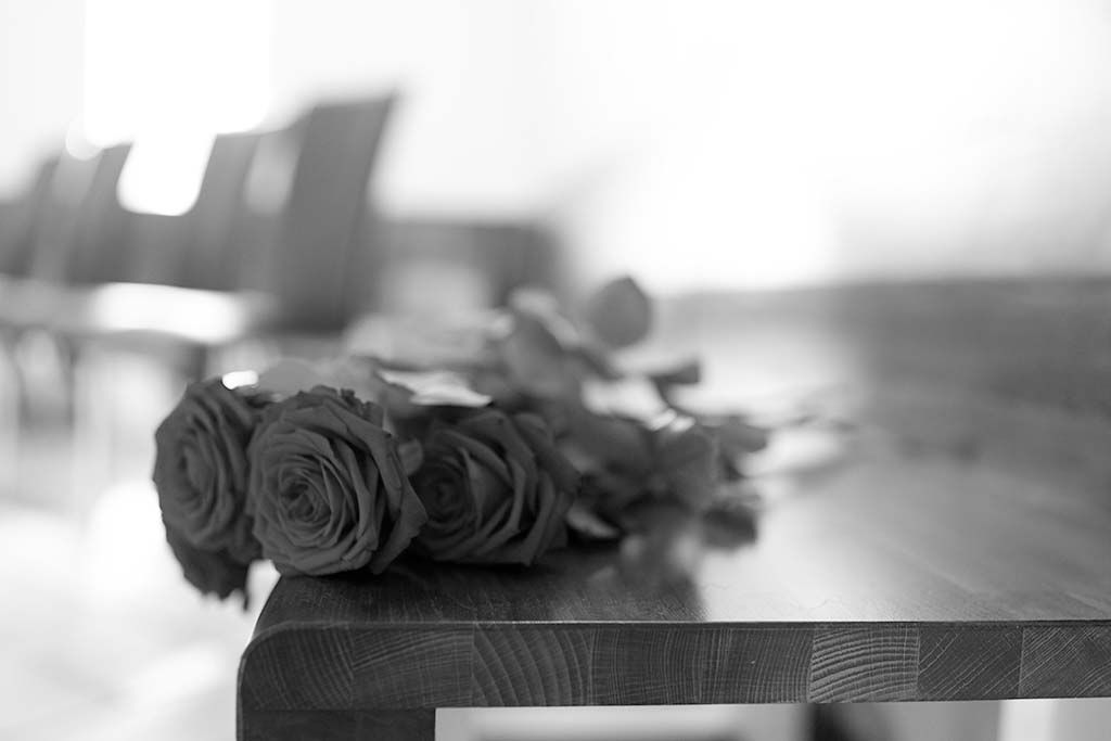 Lote 001 - Paquete de Servicios Funerarios Platino