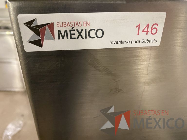 Lote 006 - Estufón de acero inoxidable con 5 quemadores - Imagen 3